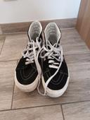 Vans noires