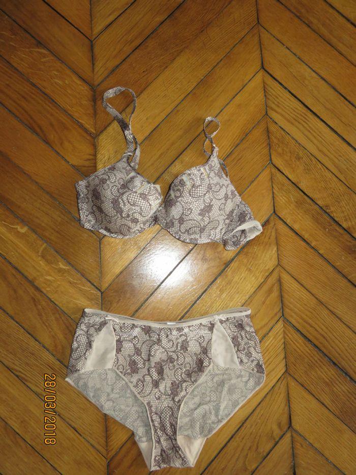 ensemble playtex  85B bas taille 1