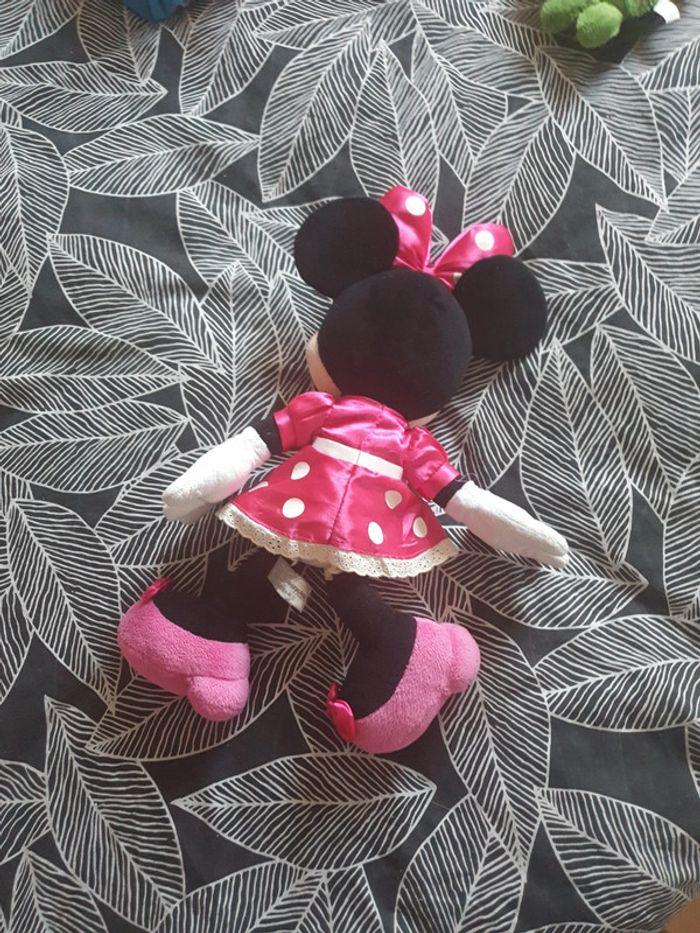 Peluche Minnie 40cm - photo numéro 3