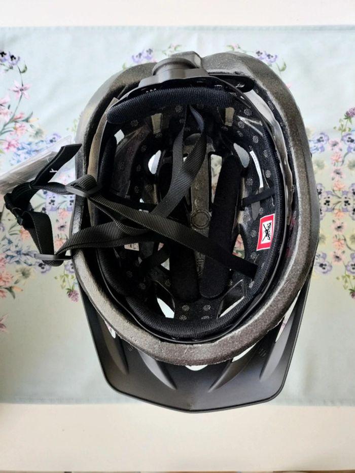 Casque vélo - photo numéro 4