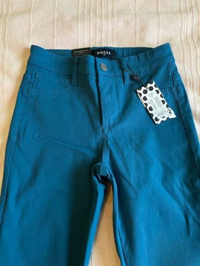 Pantalon XS bleu canard neuf - photo numéro 2