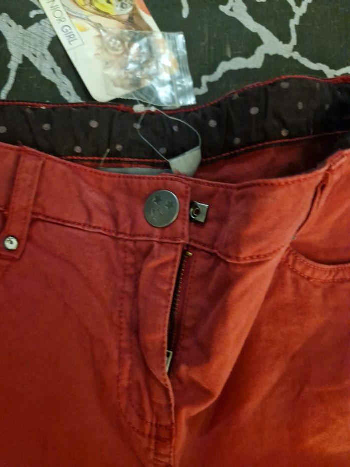 Pantalon neuf 10 ans - photo numéro 3