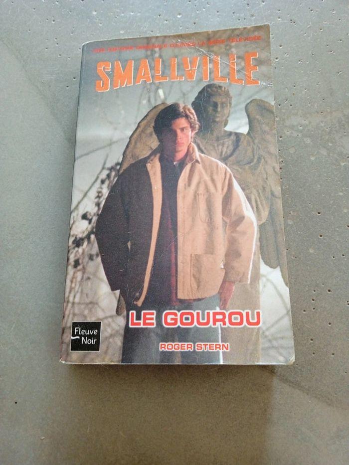 Livre " Smallville le gourou" - photo numéro 1