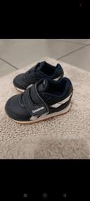 Paire de basket Reebok bébé garçon parfait état