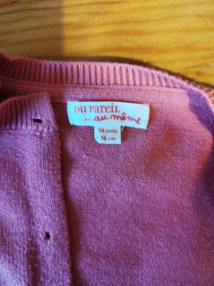 Gilet rose du pareil au même 2 ans - photo numéro 3