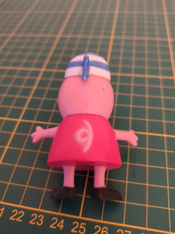 figurine  Peppa pig - photo numéro 3