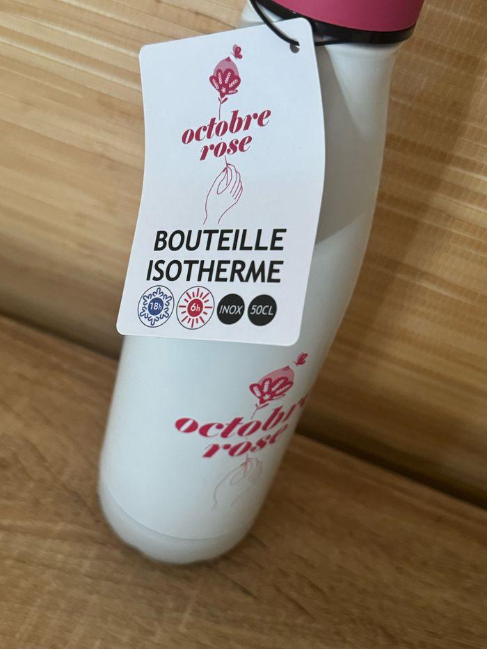 Bouteille gourde isotherme Neuve - photo numéro 3