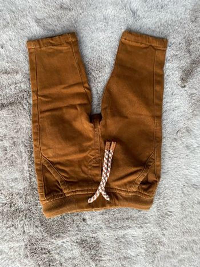 Lot 2 pantalons neufs - photo numéro 4