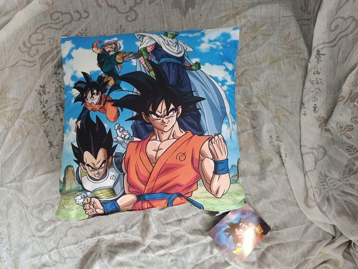 Coussin dragon ball super - photo numéro 3