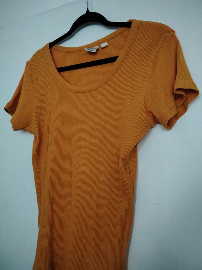 T-shirt femme taille 3 - photo numéro 2