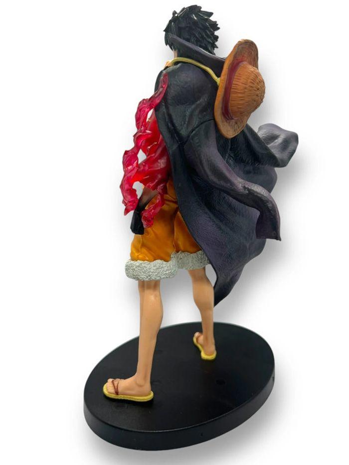 Figurine Luffy avec bras enflammé – 16 cm - photo numéro 4