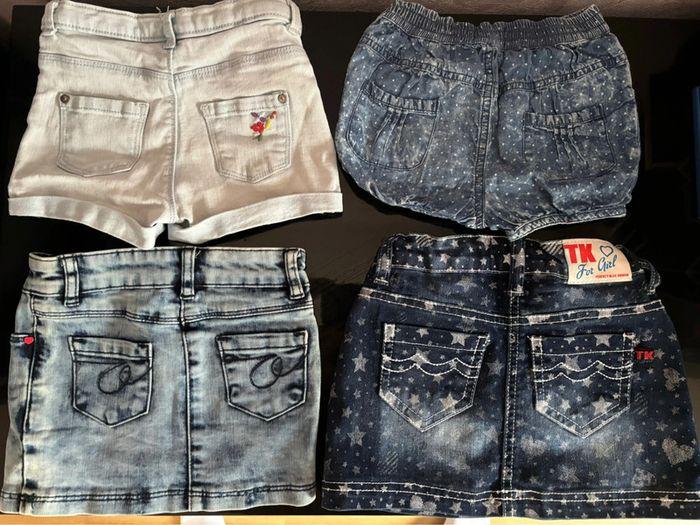 Lot shorts et jupes 2 ans - photo numéro 2