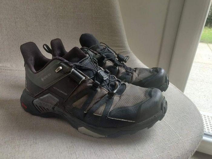 Salomon Ultra 4 GTX Low Noire - taille 42 - photo numéro 1