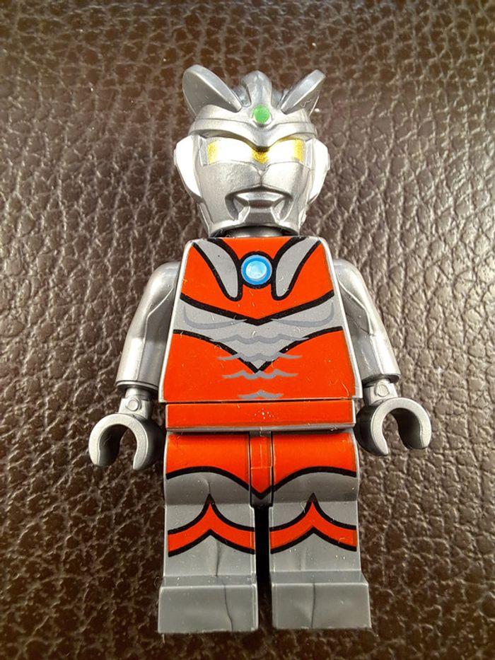 Figurine Lego compatible Ultraman - photo numéro 1