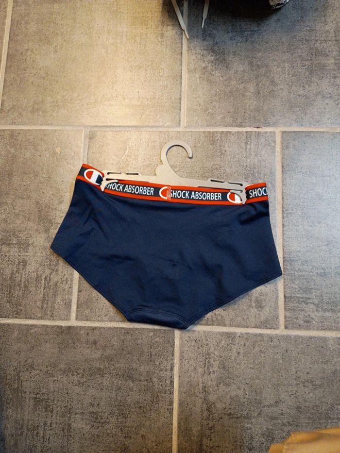 Culotte de sport champion taille M coloris marine série limitée schock absorber - photo numéro 4