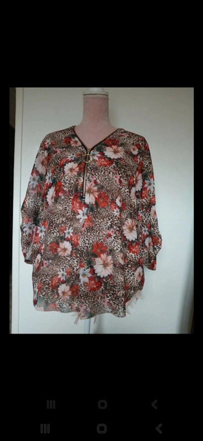 L affaire du jour : blouse fleurie LolaLiza taille 46 - photo numéro 1