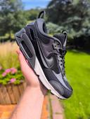 Baskets Nike air max 90 futura noir pointure 39 neuves avec boîte d'origine