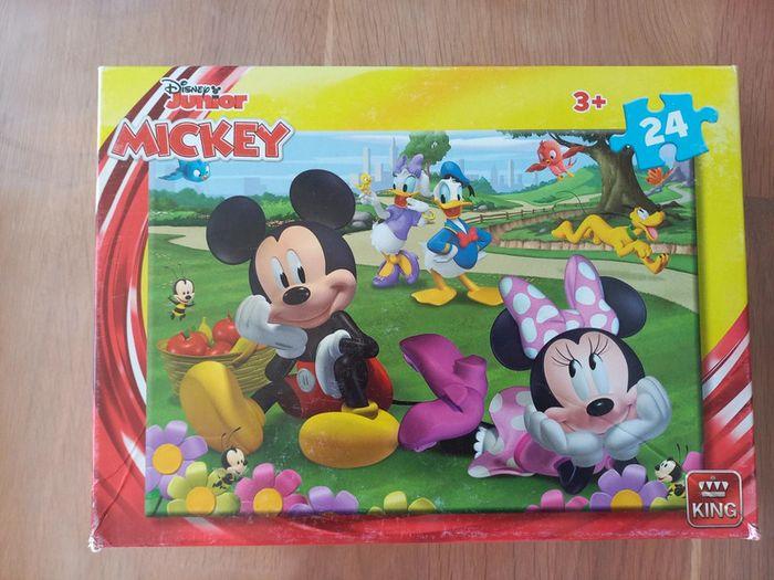 Puzzle mickey minnie 24 pièces - photo numéro 2