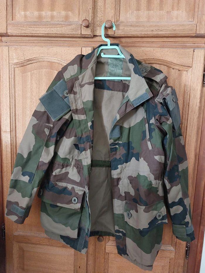 Veste militaire - photo numéro 1