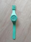 Montre silicone vert d'eau neuve