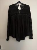 Blouse noire manches longues