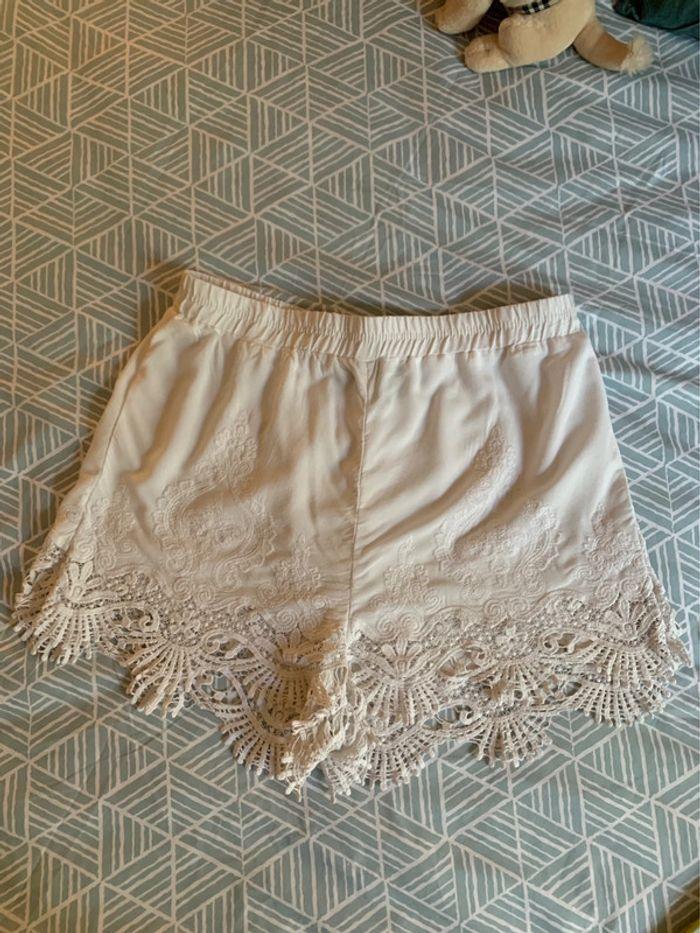 Short en dentelle New look taille M blanc - photo numéro 1