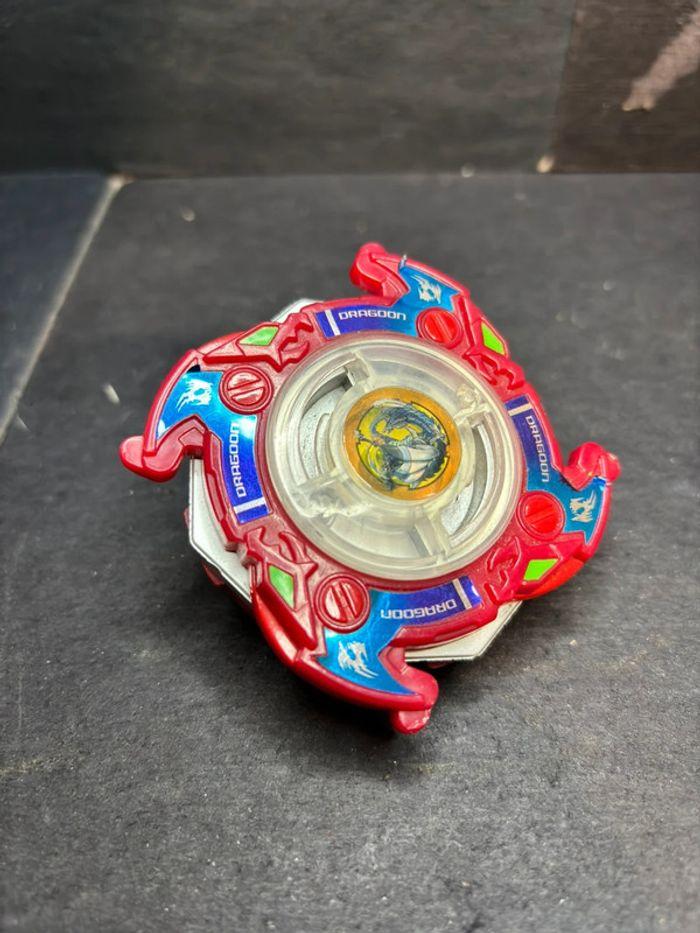 Red Dragoon F Electronic Hasbro toupie Beyblade V Force - photo numéro 2