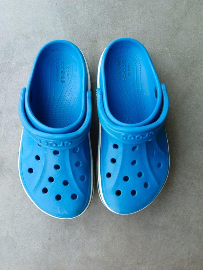 Crocs taille 38 / 39 - photo numéro 2