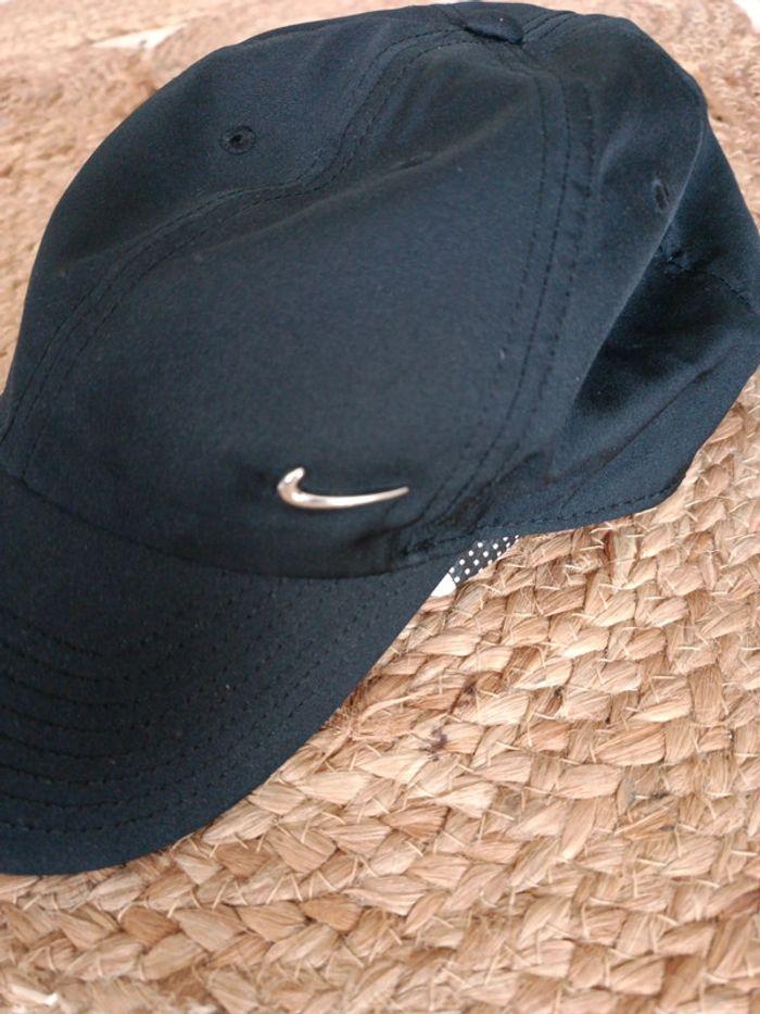 Véritable casquette souple Nike heritage - photo numéro 3