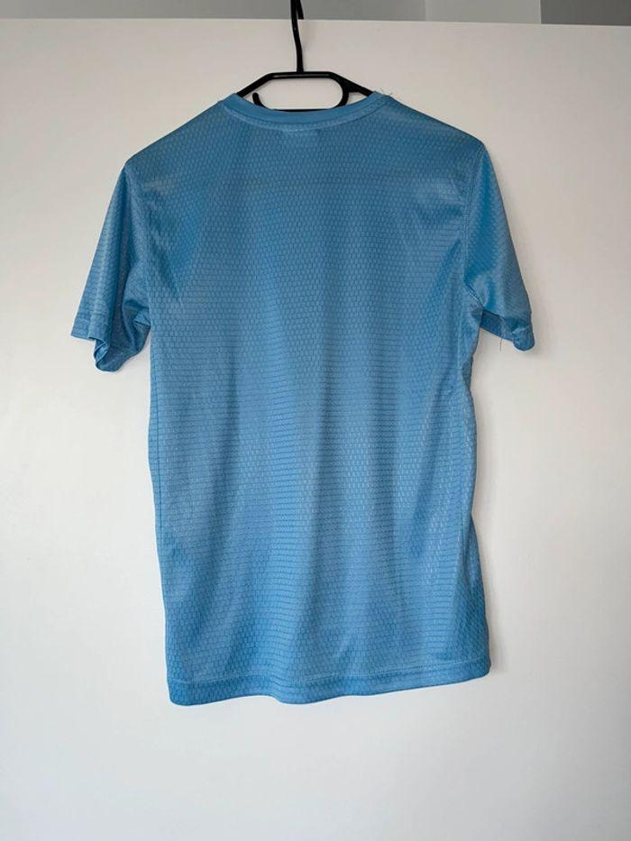 T-shirt de sport bleu - photo numéro 2