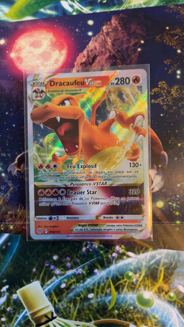 Carte Pokémon dracaufeu  vstar - photo numéro 1