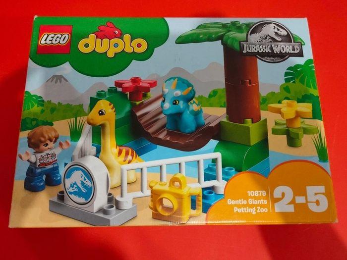 Lego Jurassic World - Le Zoo des Adorables Dinos - 10879 - ok - photo numéro 1