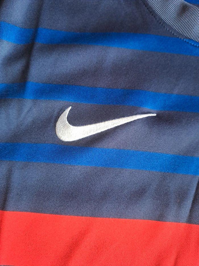 Maillot de foot Nike équipe de France - photo numéro 5