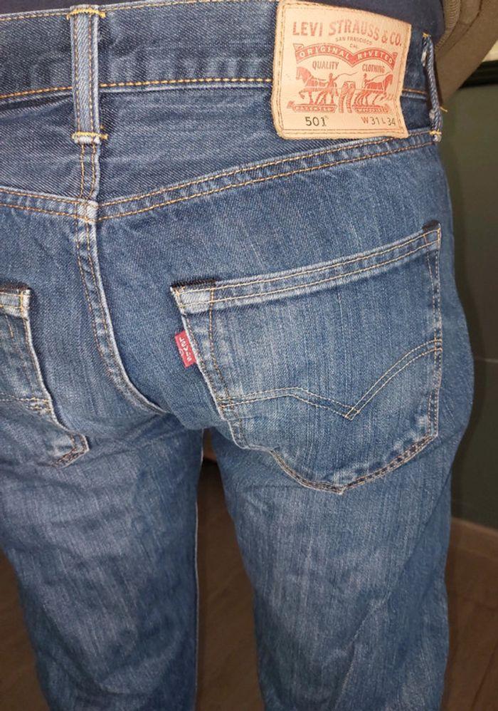 Jean levi's 501 taille W31 L34 - photo numéro 3