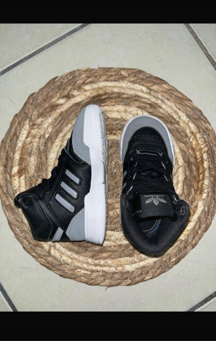 Basket adidas - photo numéro 6