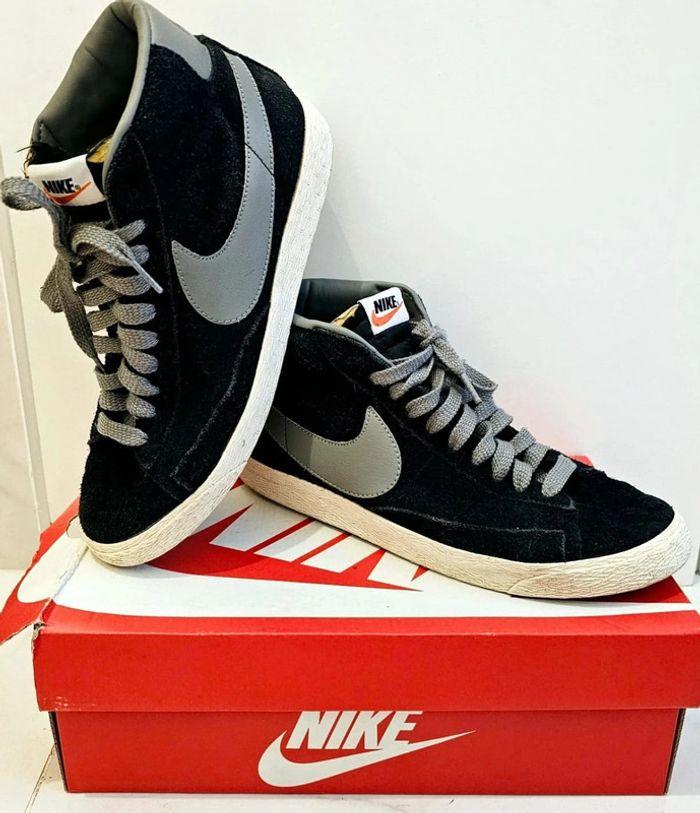 Nike blazer noir et grise en daim 44 - photo numéro 1