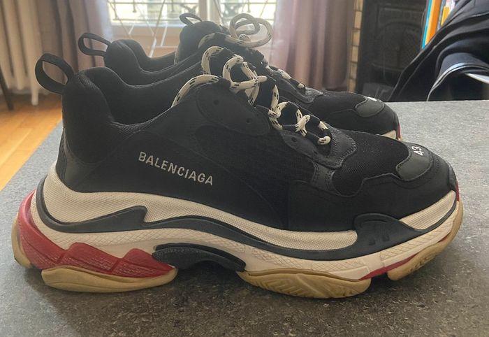 Baskets Balenciaga Triple S noir - photo numéro 1