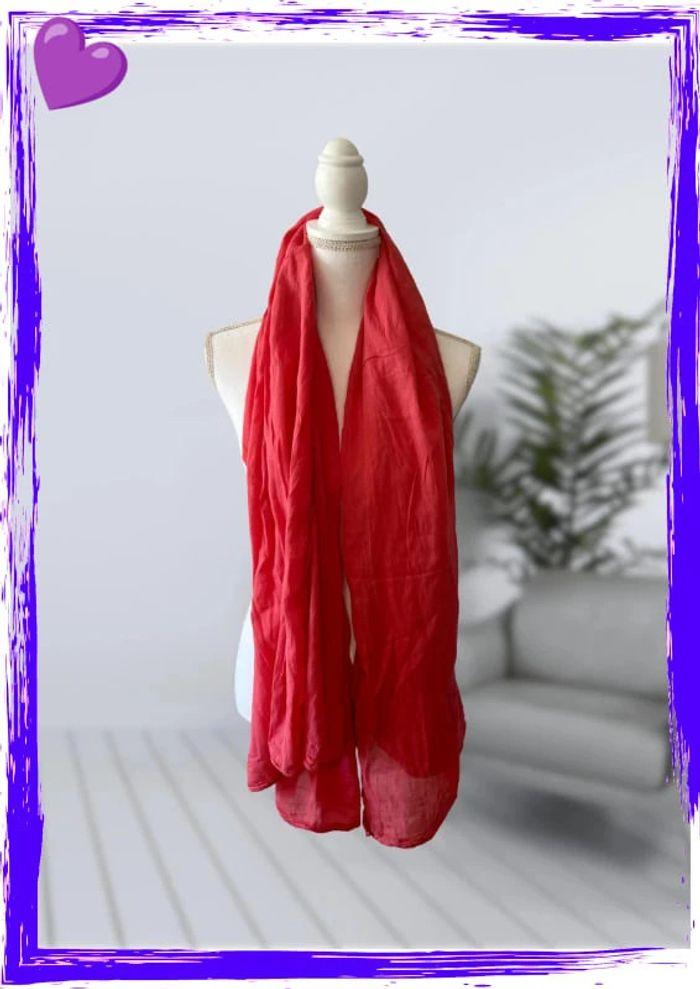 Foulard rose - photo numéro 1