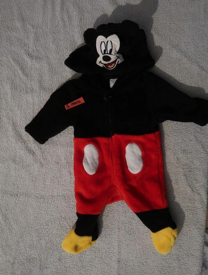 Pyjama mickey 1 mois - photo numéro 1