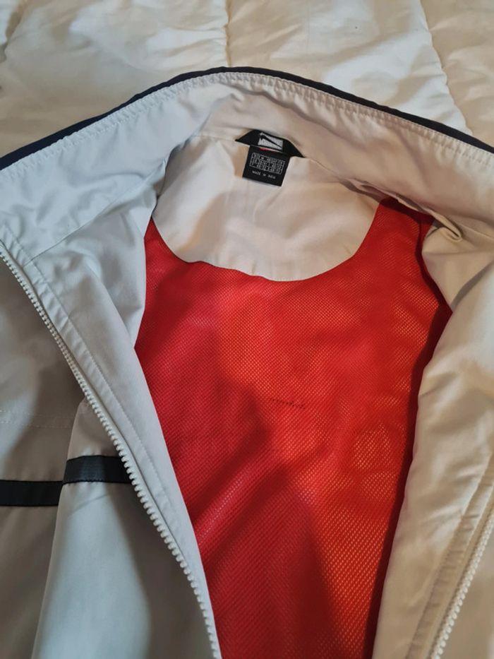 Veste Nike très bonne état taille M - photo numéro 8