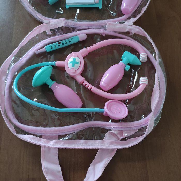 Jouet trousse de docteur bébé - photo numéro 4