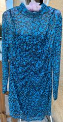 Robe bleue motif liberty