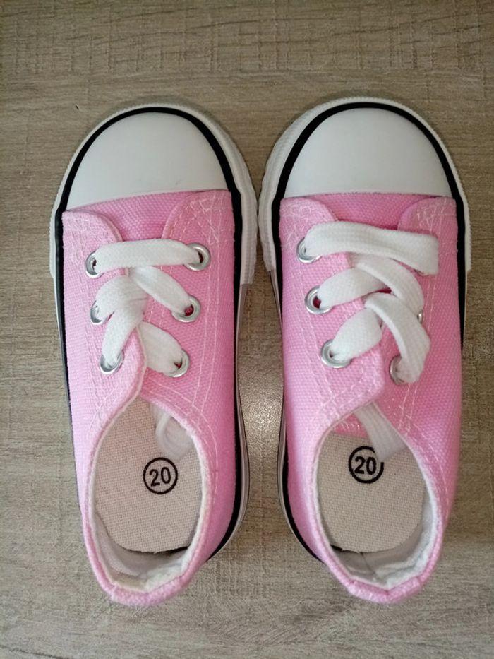 Converse bébé fille - photo numéro 1