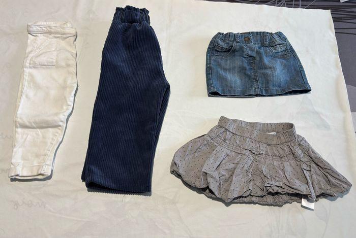 Lot de jupes/ pantalons