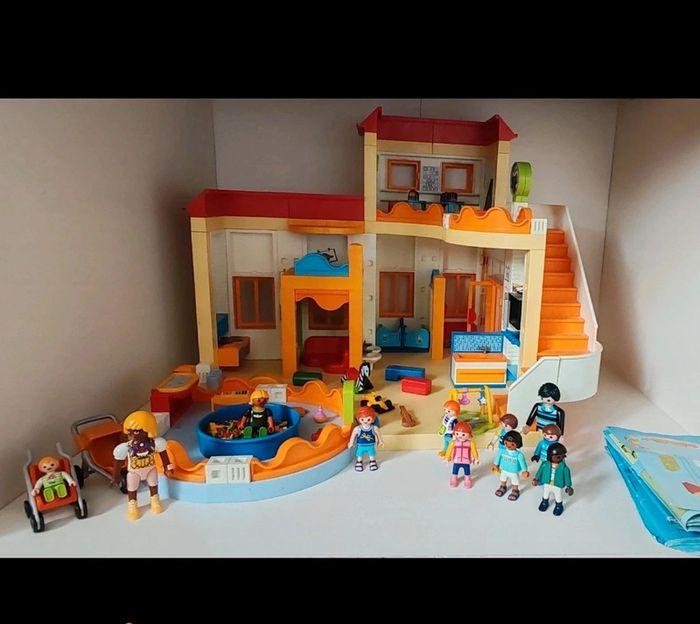 Garderie playmobil