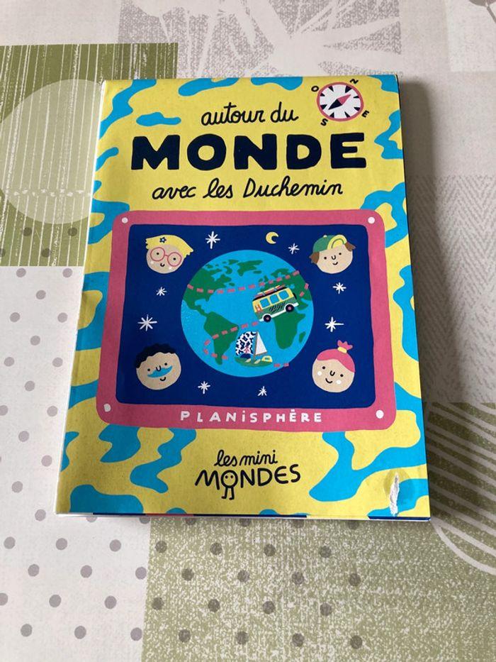 Lot les mini mondes (carte du monde + maxi cherche et trouve + 2 magazines) - photo numéro 2