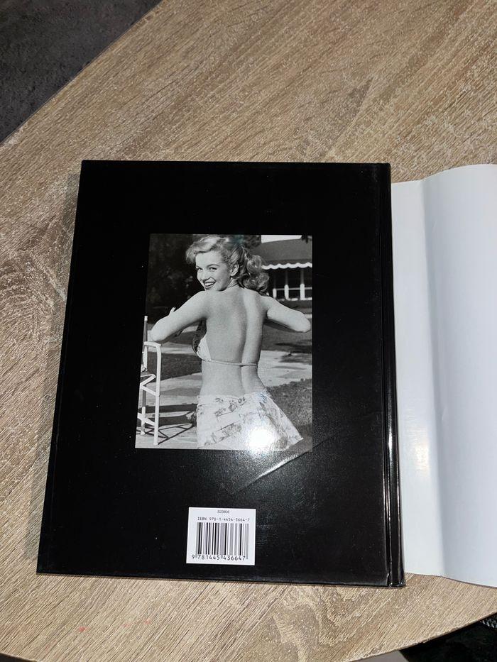 Livre Marilyn Monroe - photo numéro 2