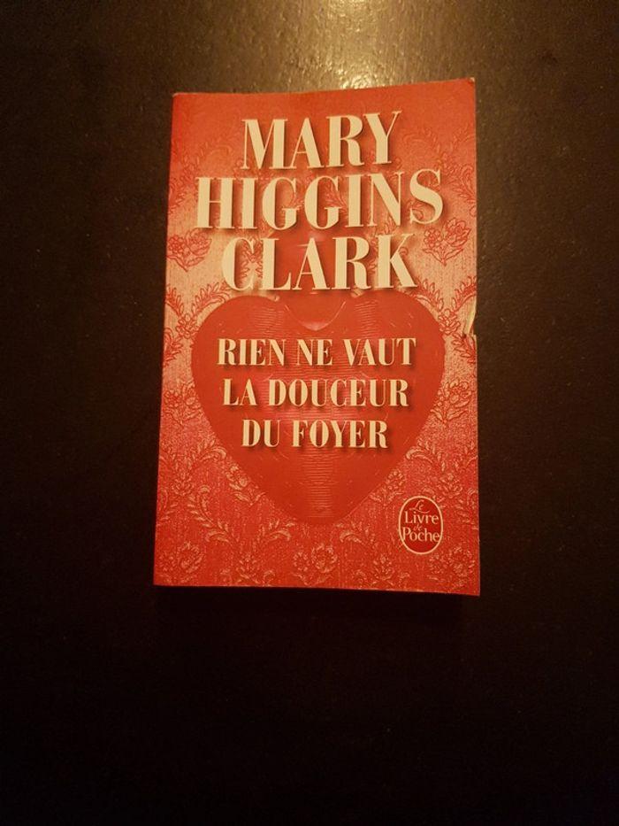 Mary Higgins Clark - Rien ne vaut la douceur du foyer - photo numéro 1