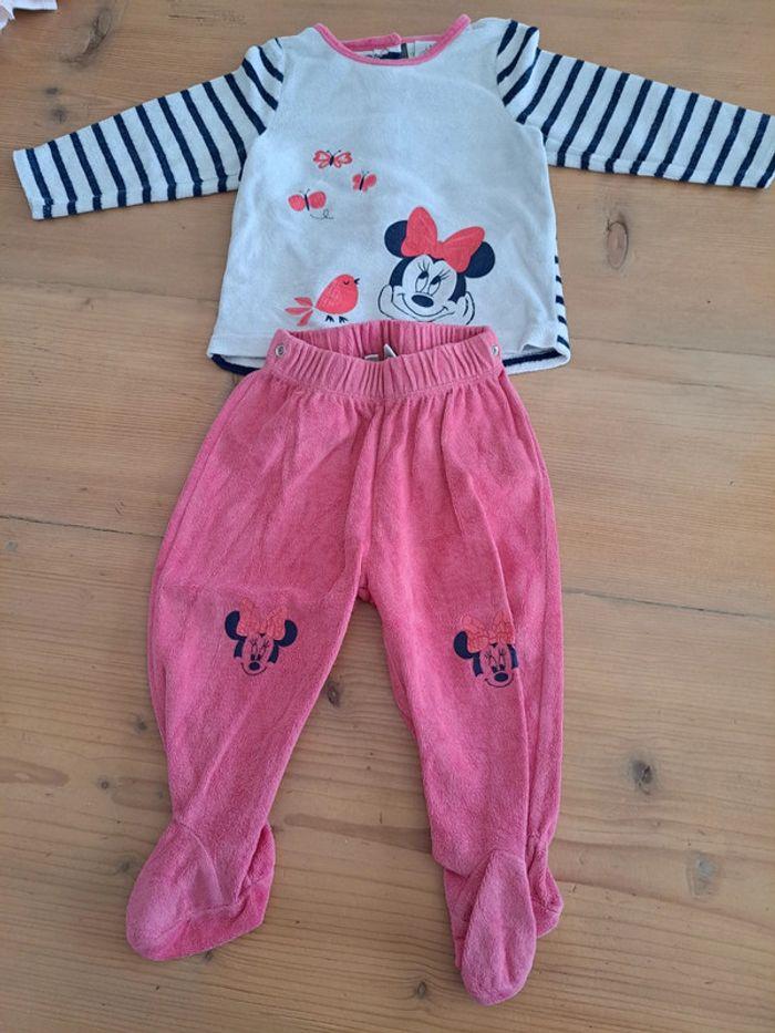 Pyjama 2 pièces Minnie 12 mois - photo numéro 1