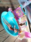 Barbie piscine et jeux